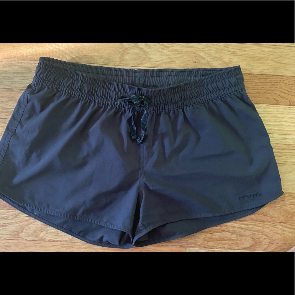 Black Medium Patagonia active short